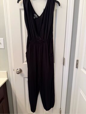 Angie Black Sleeveless V-Neck Jumpsuit with Pockets